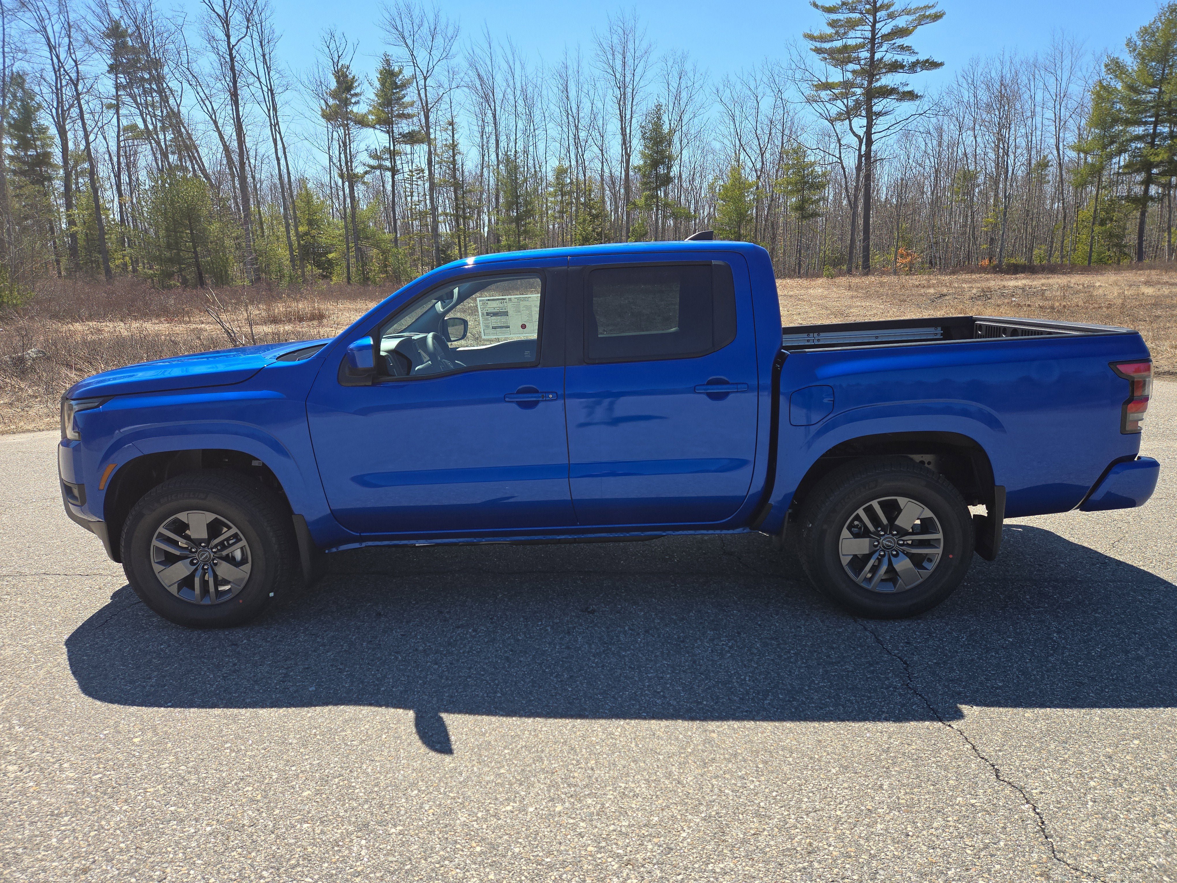 New 2026 Nissan Frontier SV AWD/4WD image 2