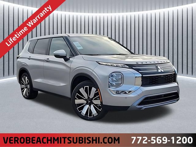 New 2026 Mitsubishi Outlander SE