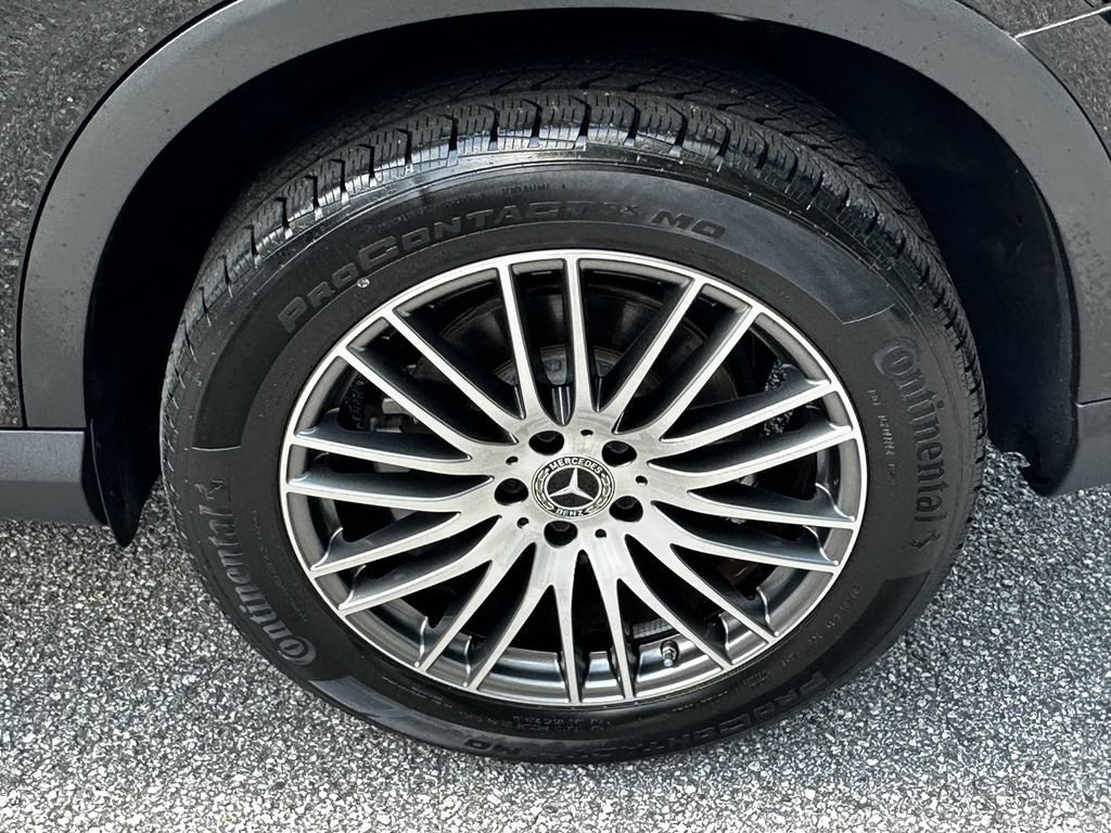 Certified 2024 Mercedes-Benz GLC 300 4MATIC image 22