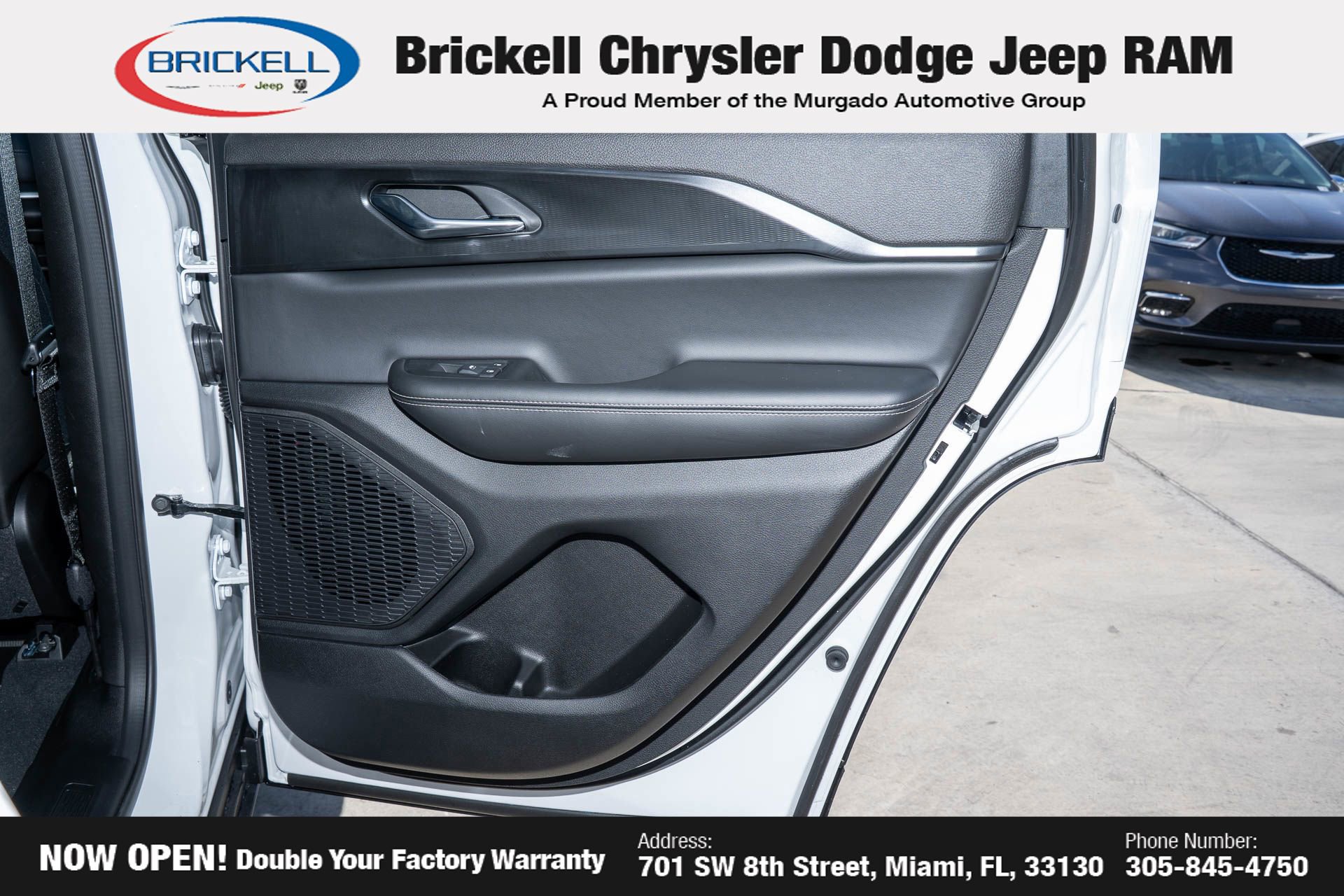 New 2025 Jeep Grand Cherokee Laredo X image 9