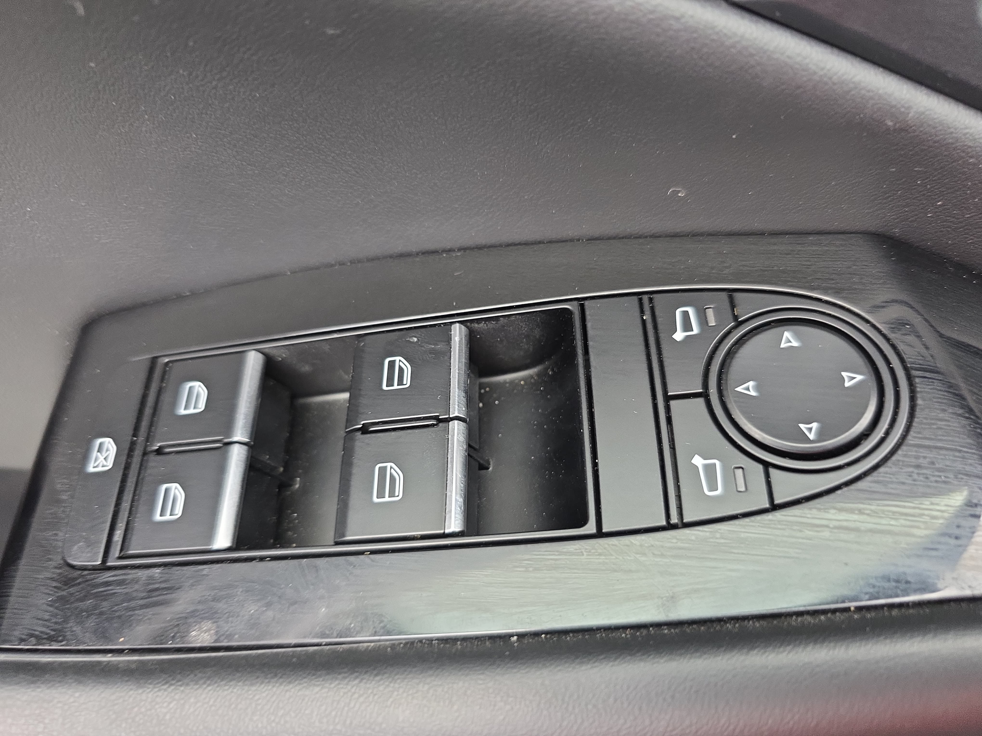 Used 2024 MAZDA CX-30 AWD 2.5 S w/ Select Sport Pkg image 26