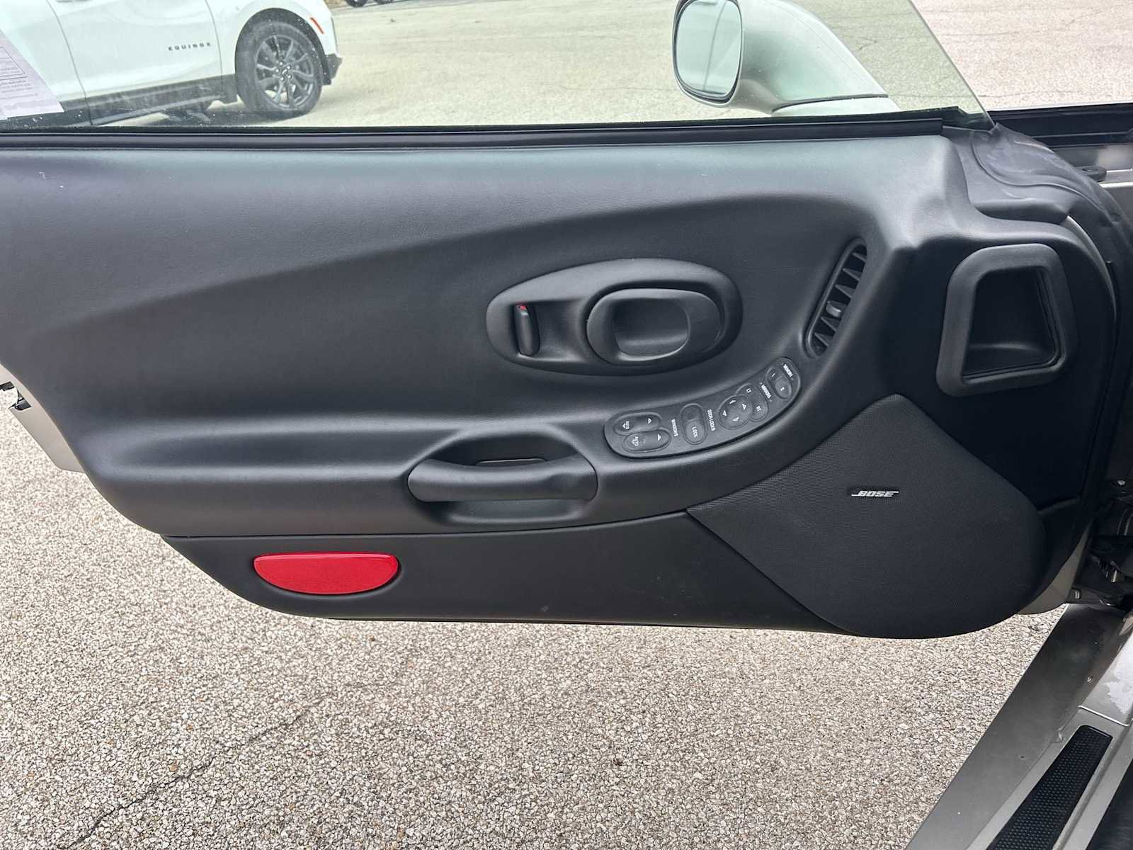 Used 2001 Chevrolet Corvette Convertible w/ Preferred Equipment Group2 image 17