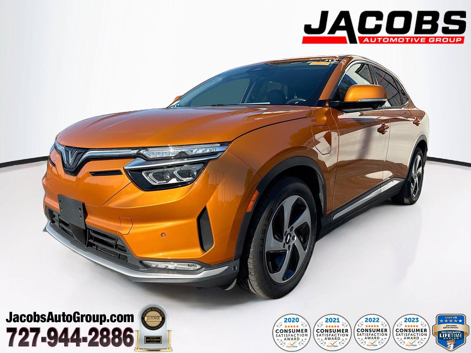 Used 2024 VinFast VF 8 Eco AWD/4WD image 1