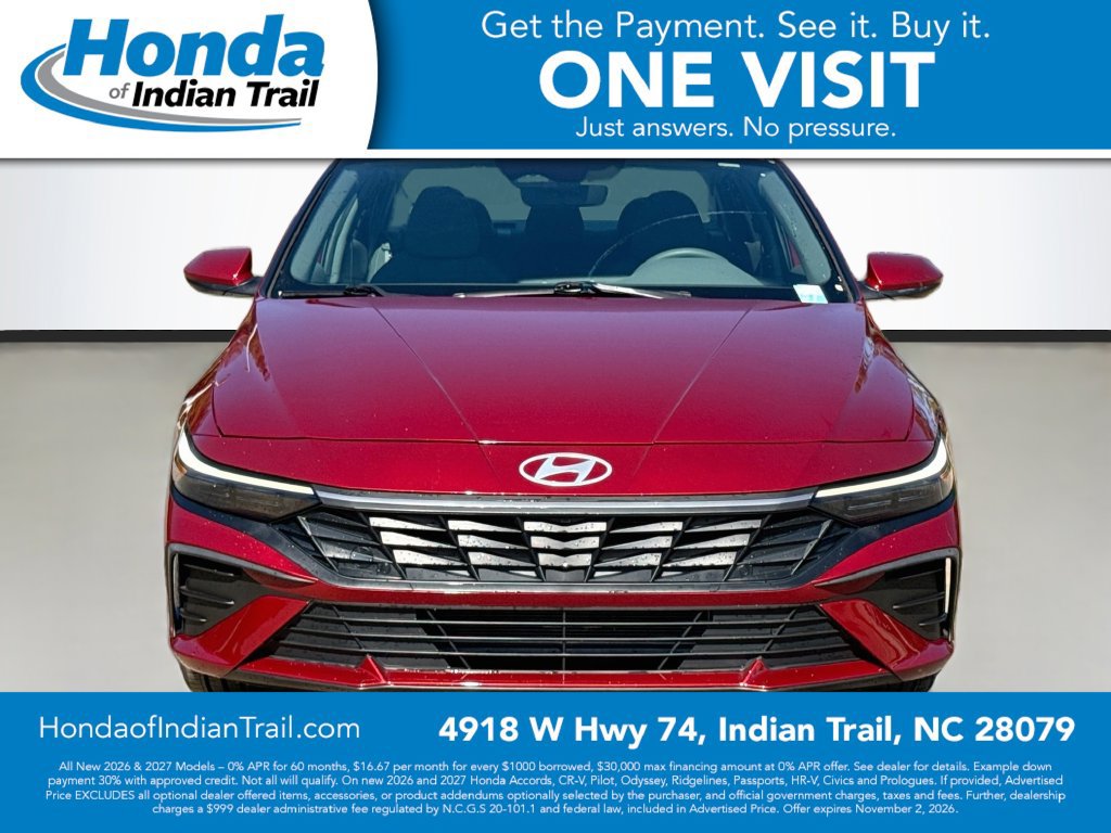 Used 2024 Hyundai Elantra SEL FWD image 2