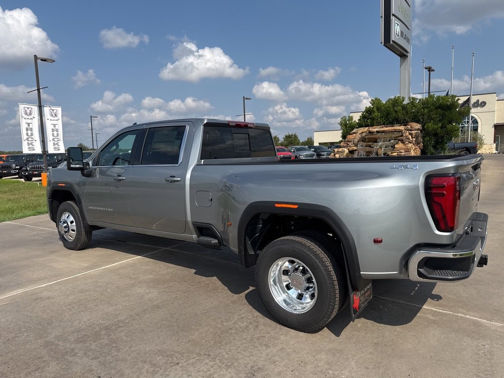 New 2026 GMC Sierra 3500 SLE w/ SLE Value Package image 8