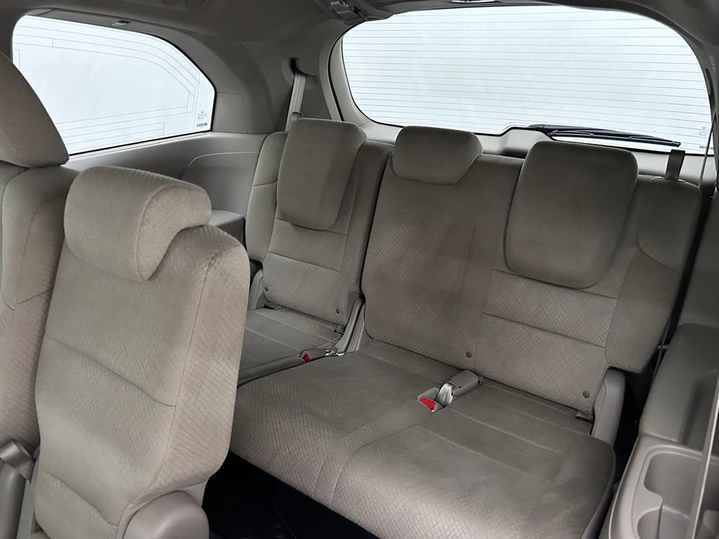 Used 2016 Honda Odyssey SE image 14