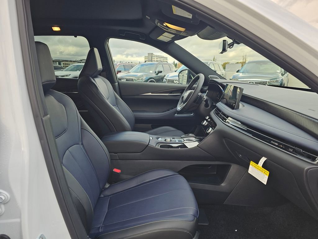 New 2026 INFINITI QX60 Sport image 11