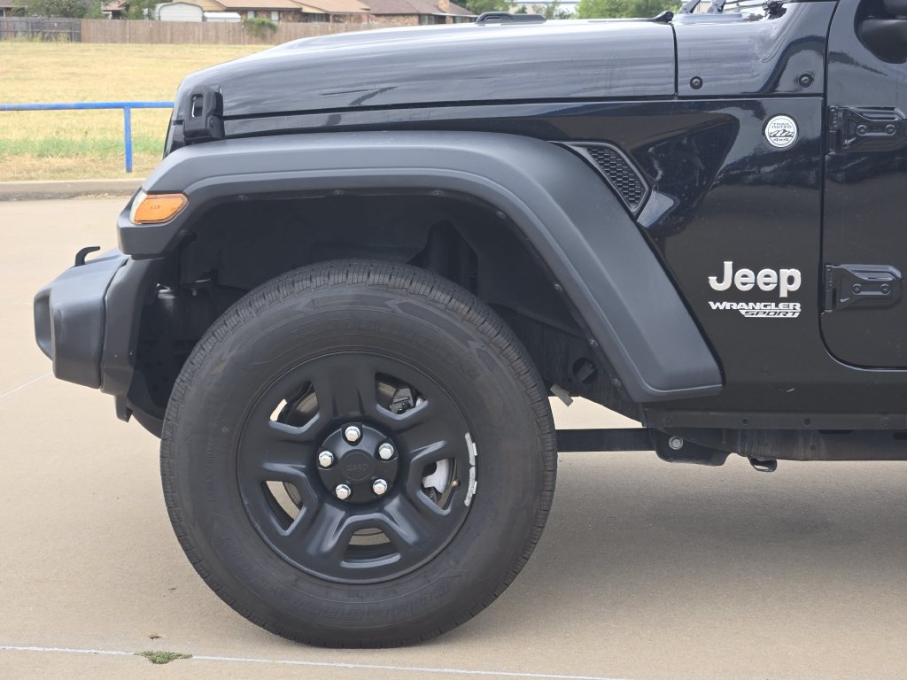 Used 2020 Jeep Wrangler Sport AWD/4WD image 8