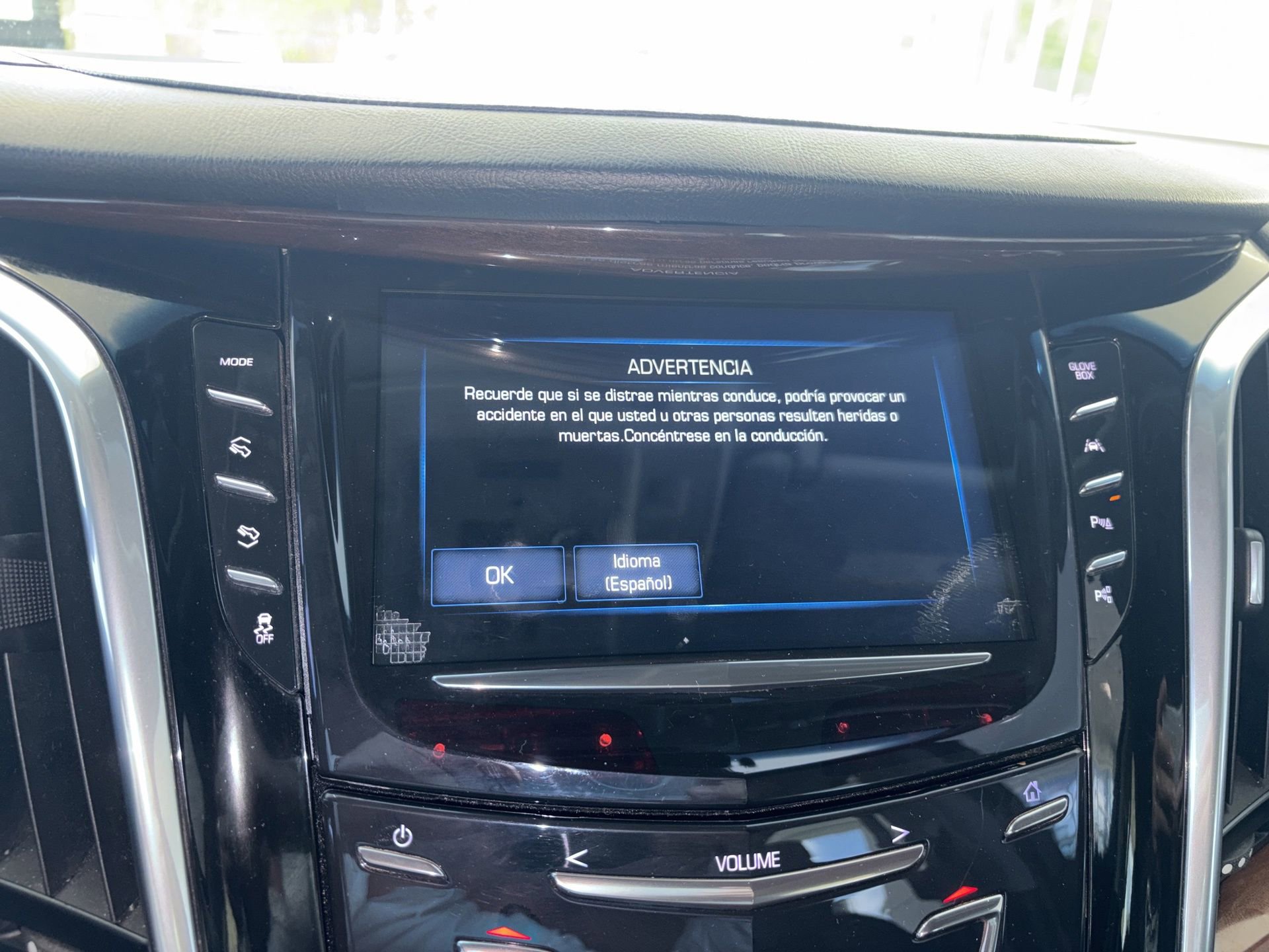 Used 2019 Cadillac Escalade Luxury RWD image 14