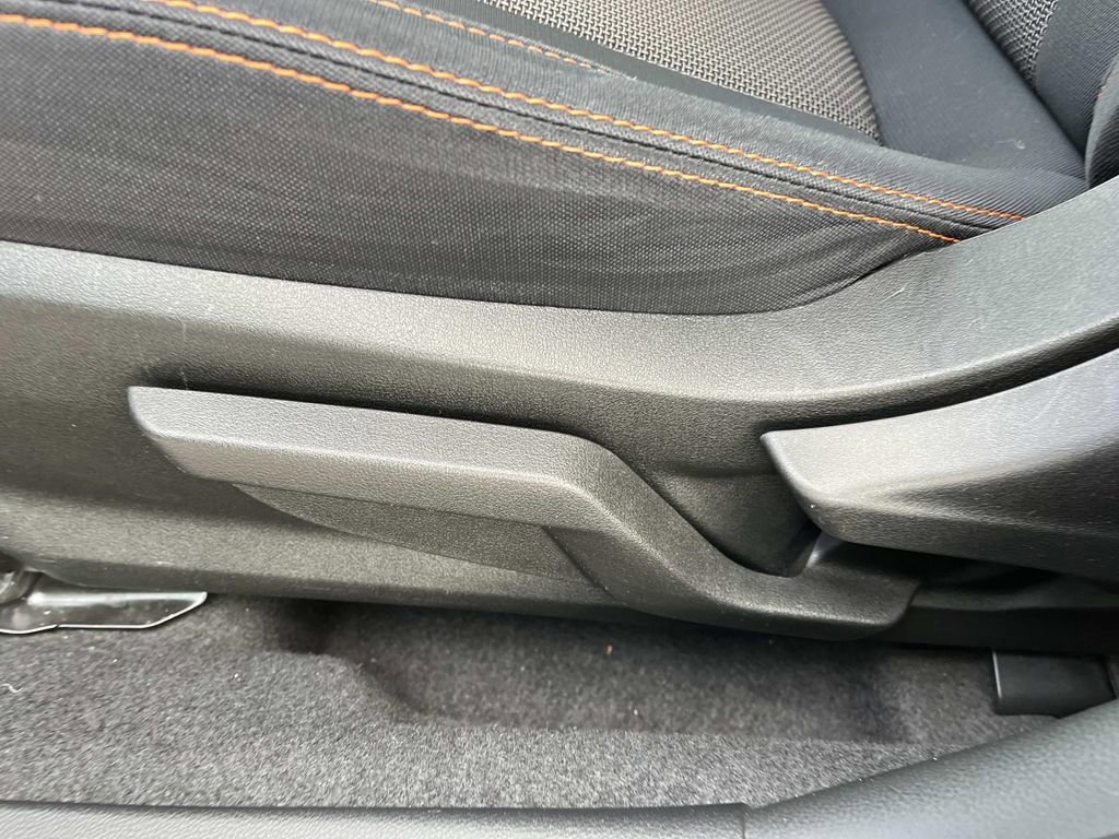 Used 2021 Subaru Crosstrek 2.0i Premium image 30