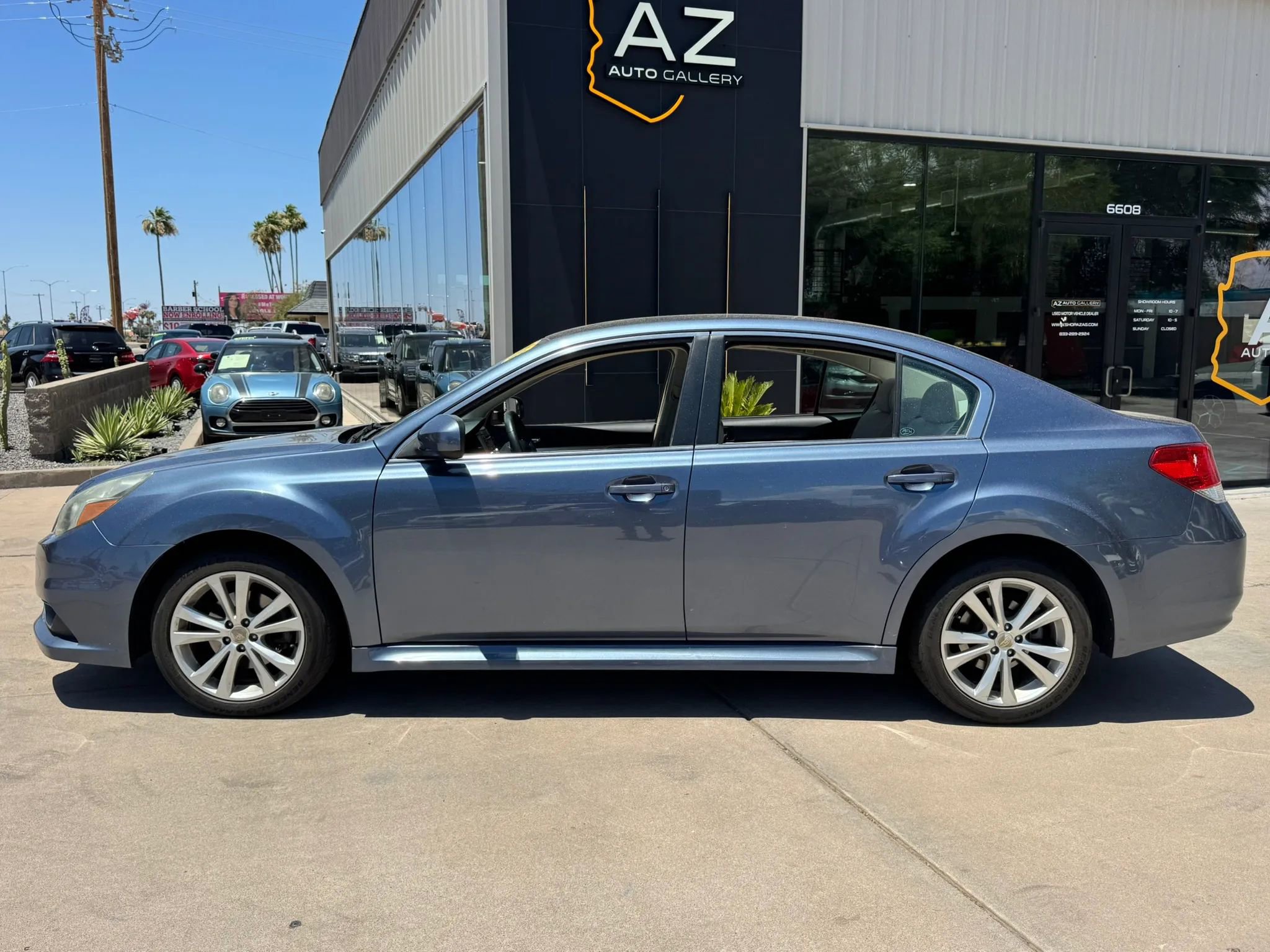 Used 2013 Subaru Legacy 2.5i Premium w/ All-Weather Pkg AWD/4WD image 10