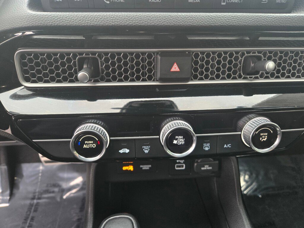 Certified 2022 Honda Civic Sport image 17