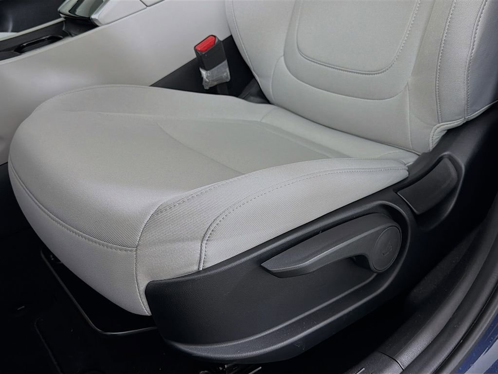 Used 2025 Hyundai Tucson SE FWD image 23