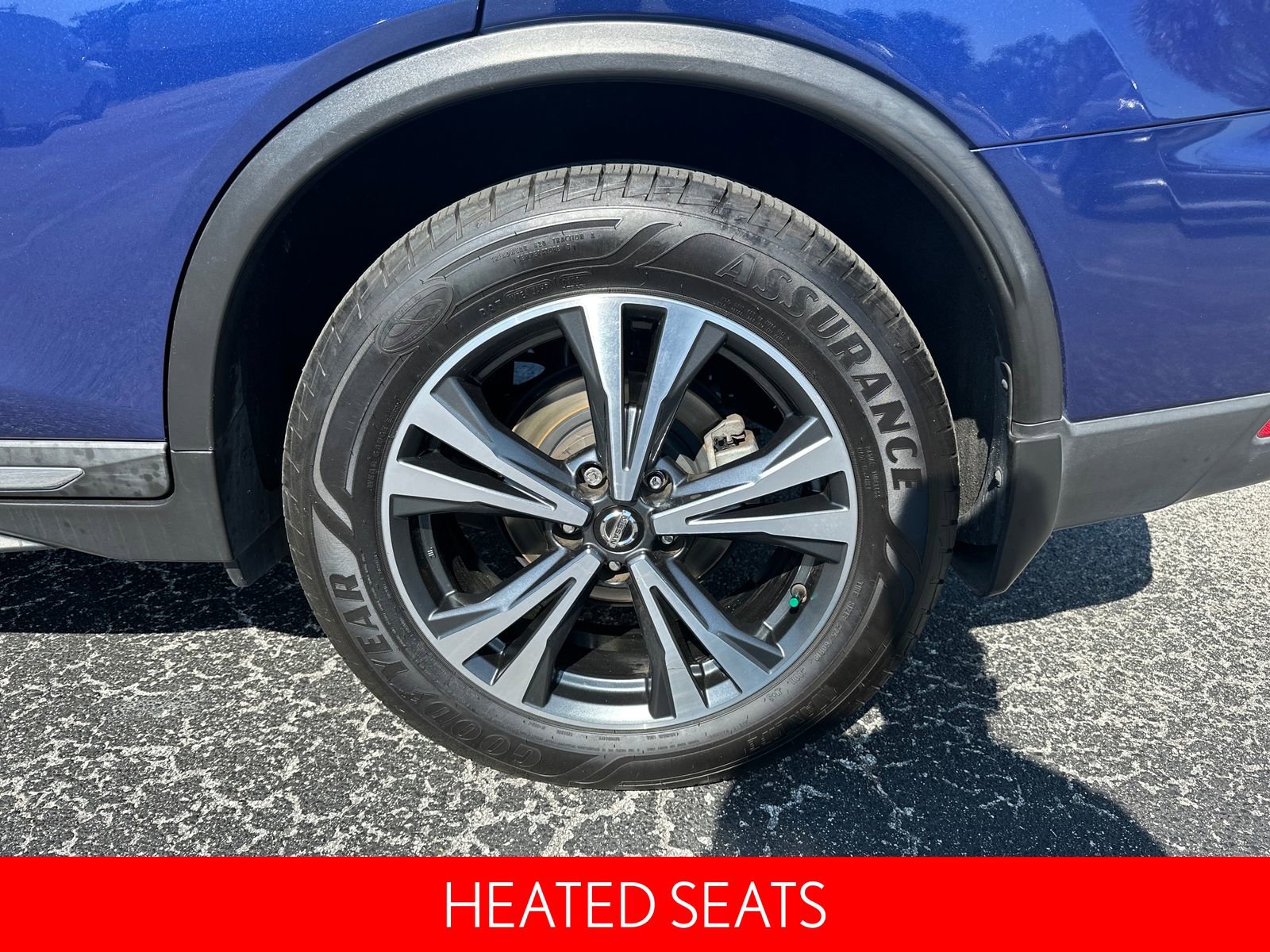 Used 2018 Nissan Rogue SL image 13