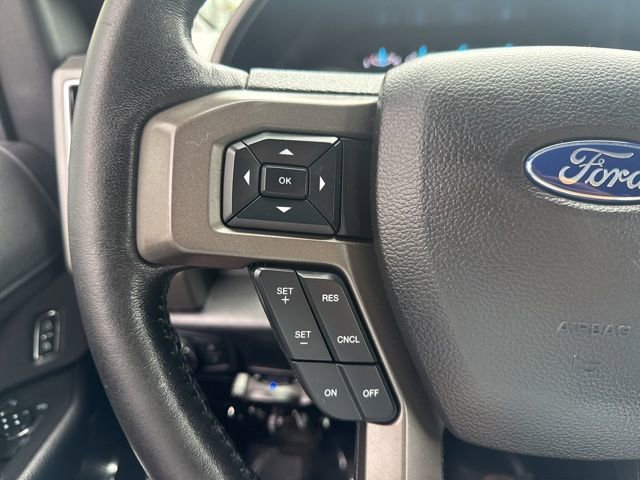 Used 2019 Ford Expedition XLT image 19