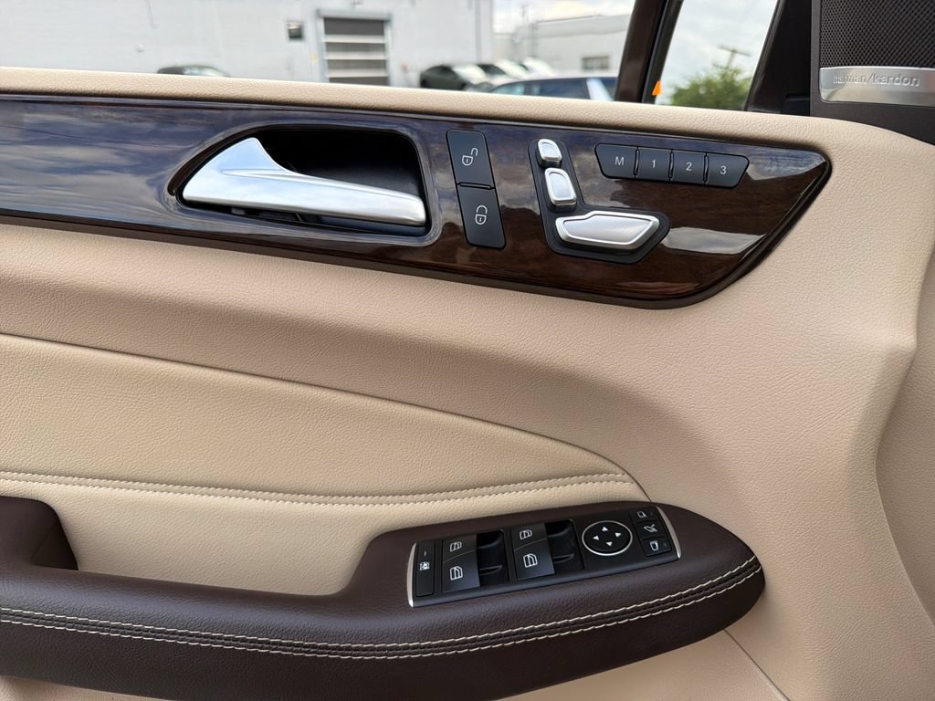 Used 2017 Mercedes-Benz GLE 350 4MATIC image 19