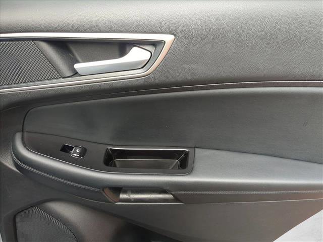 Used 2020 Ford Edge SEL w/ Convenience Package image 23