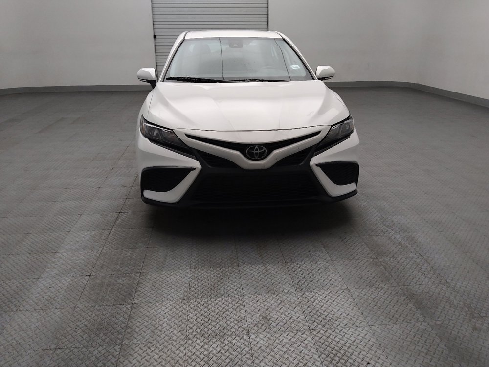 Used 2023 Toyota Camry SE FWD image 14