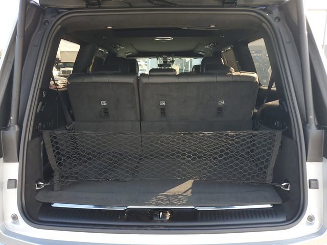 Used 2024 Jeep Grand Wagoneer Series III w/ HD Trailer Tow Package image 9