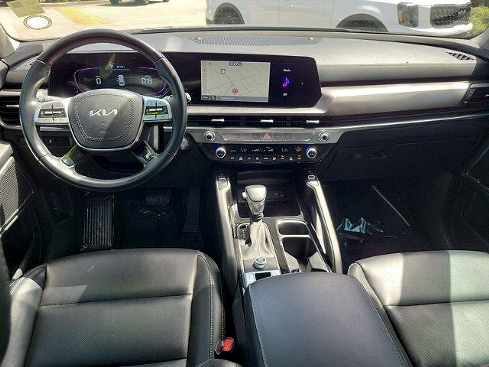 Used 2024 Kia Telluride S w/ S Sunroof Package FWD image 13
