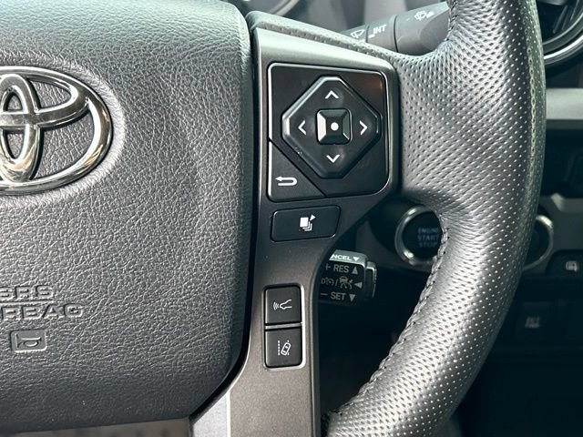 Used 2021 Toyota Tacoma TRD Sport AWD/4WD image 55
