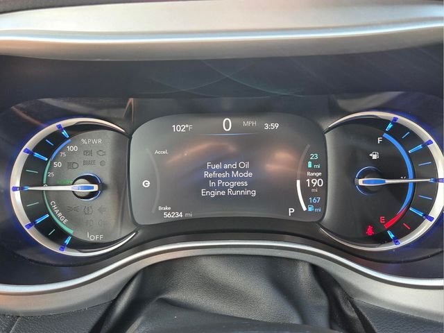 Used 2024 Chrysler Pacifica Limited FWD image 35
