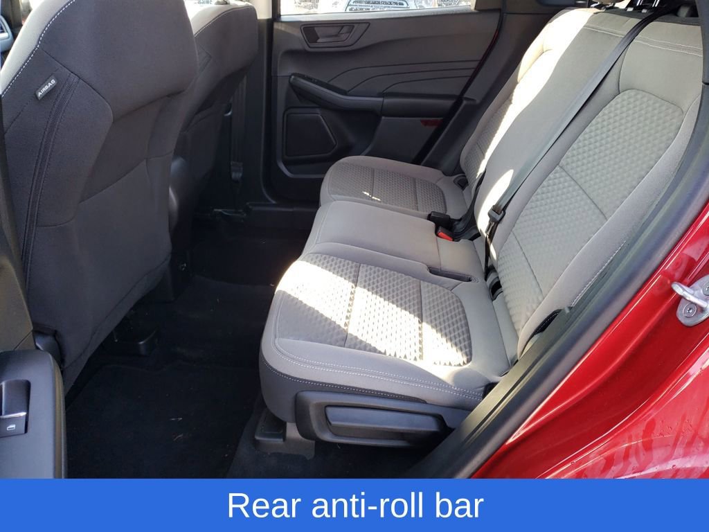 Used 2022 Ford Escape SE image 24