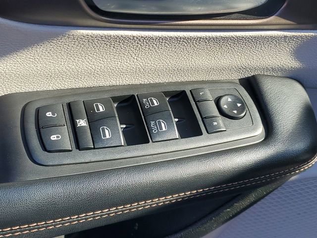 Used 2018 Chrysler Pacifica LX w/ Tire & Wheel Group image 15