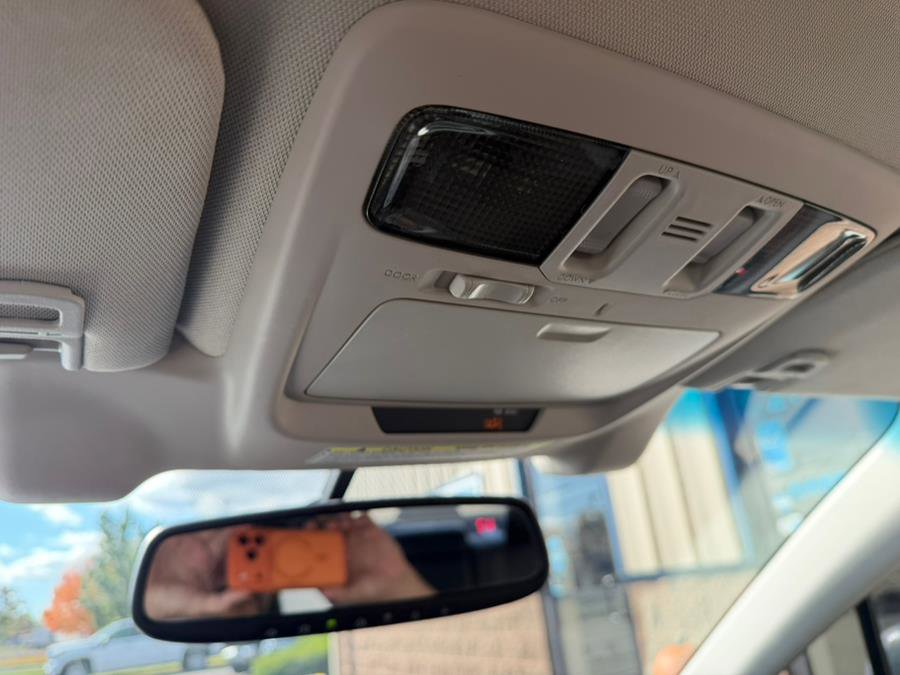 Used 2015 Subaru Legacy 2.5i Limited image 21