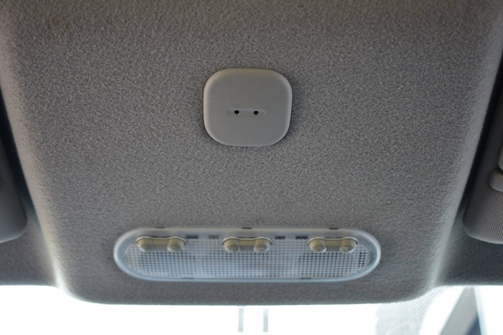 Used 2014 Nissan Juke S FWD image 32