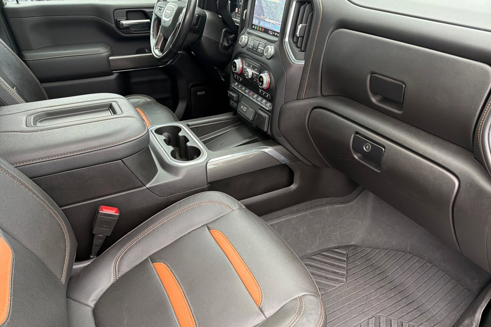 Used 2022 GMC Sierra 2500 AT4 w/ AT4 Premium Plus Package image 12