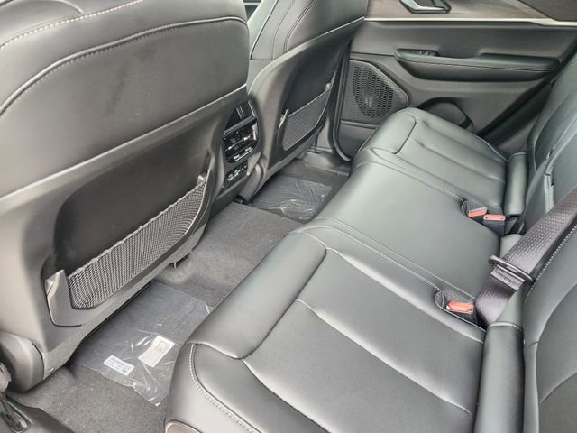 New 2025 Jeep Grand Cherokee Limited w/ Black Appearance Package RWD image 21