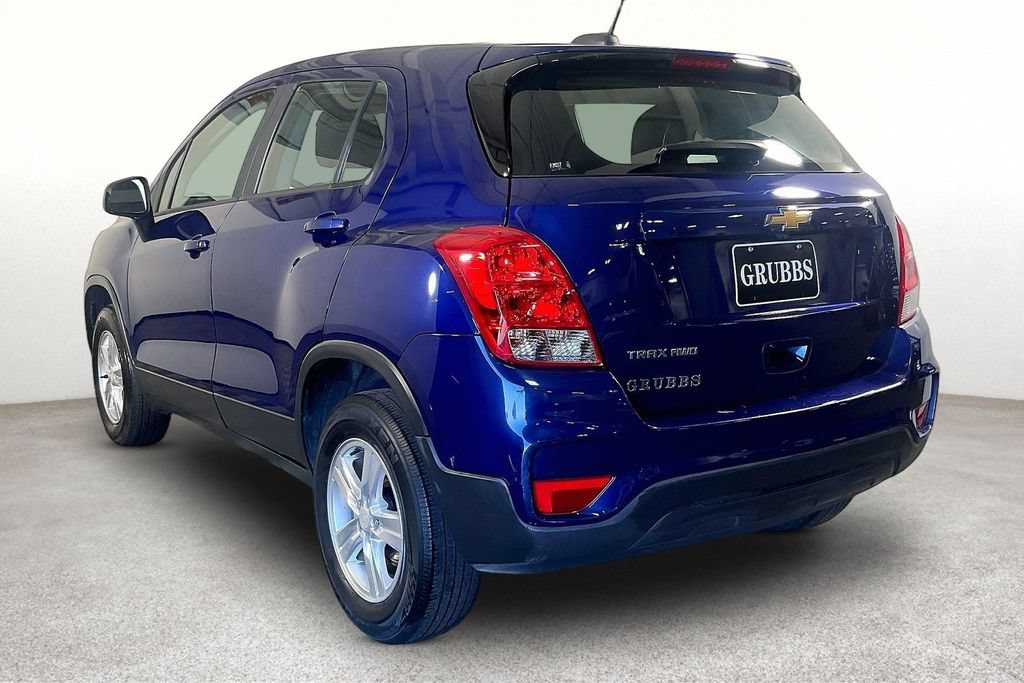 Used 2017 Chevrolet Trax LS AWD/4WD image 14