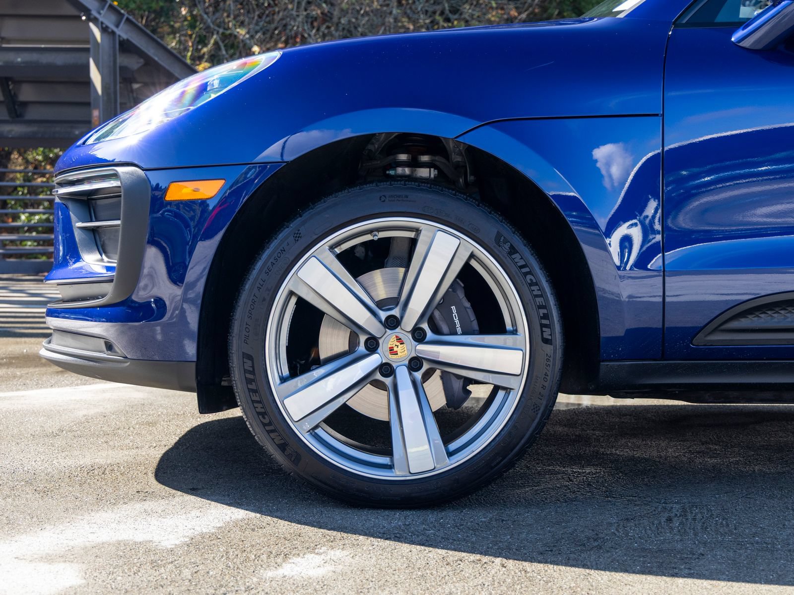 Certified 2026 Porsche Macan AWD/4WD image 13