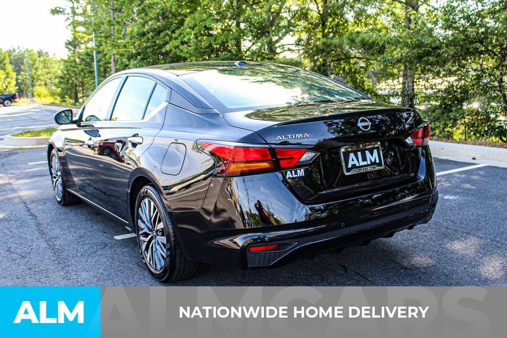 Used 2025 Nissan Altima 2.5 SV FWD image 5