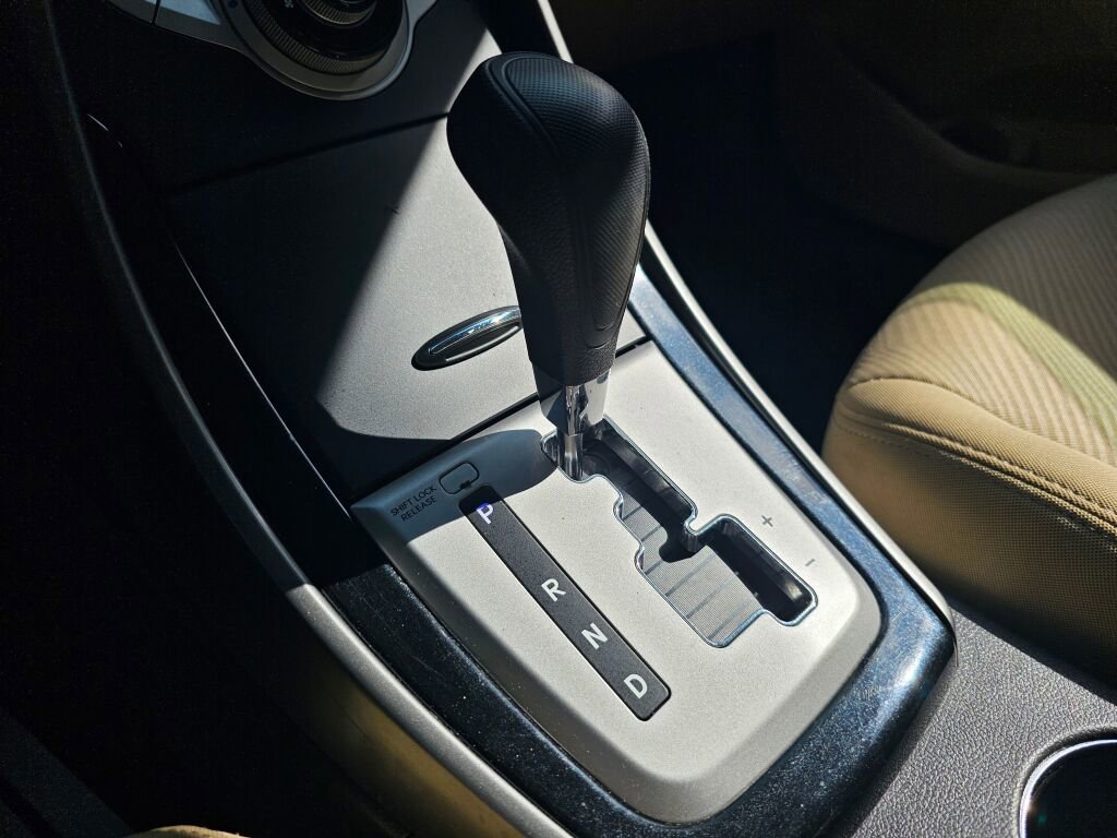 Used 2011 Hyundai Elantra GLS w/ Preferred Equipment Pkg 3 FWD image 27