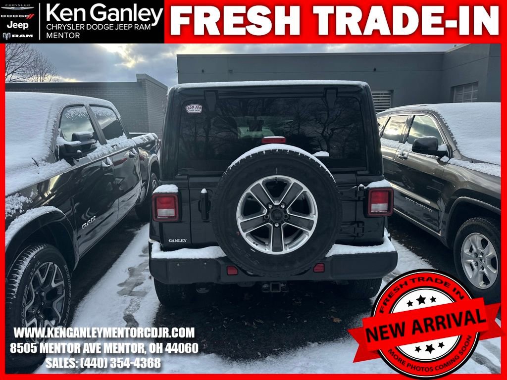 Certified 2022 Jeep Wrangler Unlimited Sahara w/ Cold Weather Group image 9