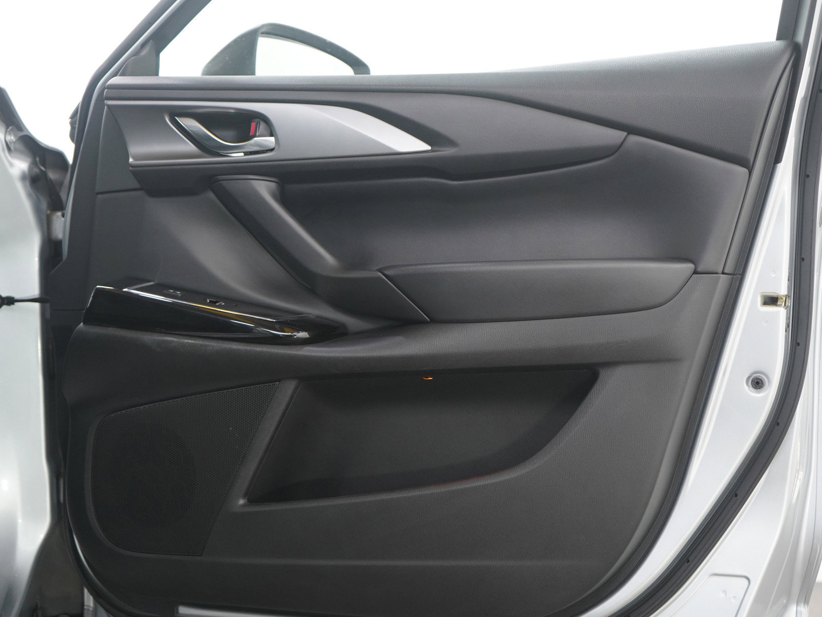 Used 2023 MAZDA CX-9 Touring image 9