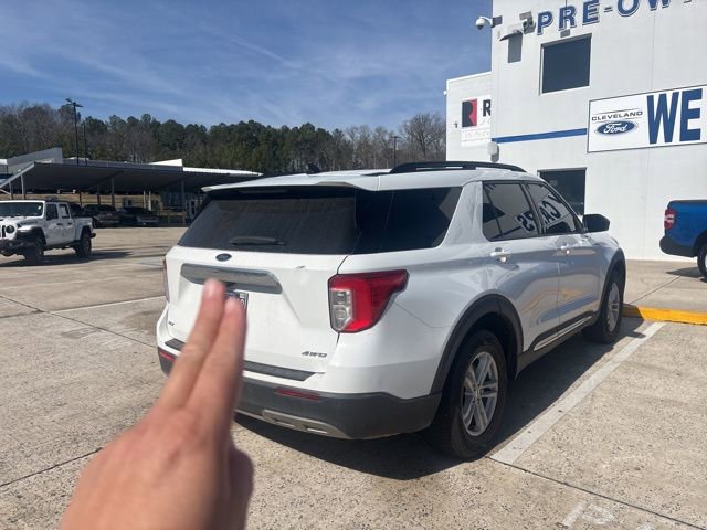 Used 2021 Ford Explorer XLT w/ Equipment Group 202A image 11