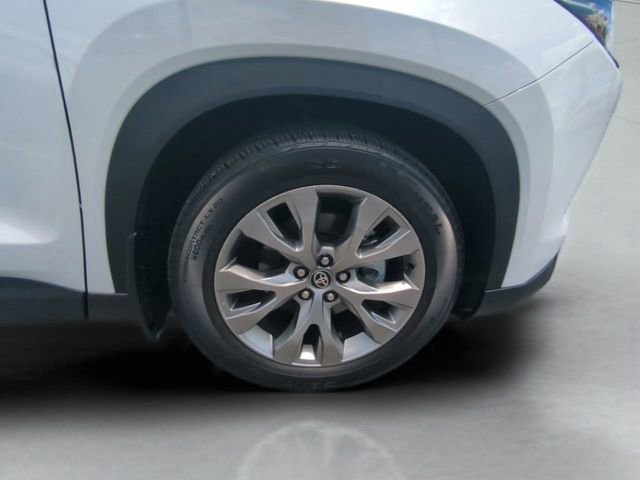 Used 2025 Toyota Grand Highlander FWD image 27