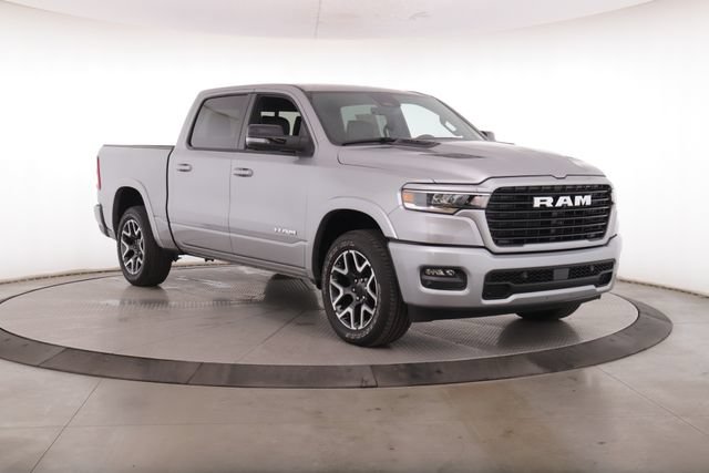 Used 2025 RAM 1500 Laramie w/ Sport Appearance Package AWD/4WD image 2