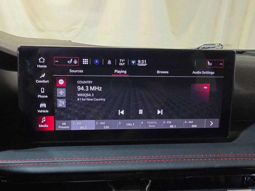 Used 2023 Dodge Hornet GT w/ GT Blacktop Package AWD/4WD image 12