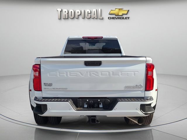 New 2026 Chevrolet Silverado 3500 High Country w/ Technology Package AWD/4WD image 4
