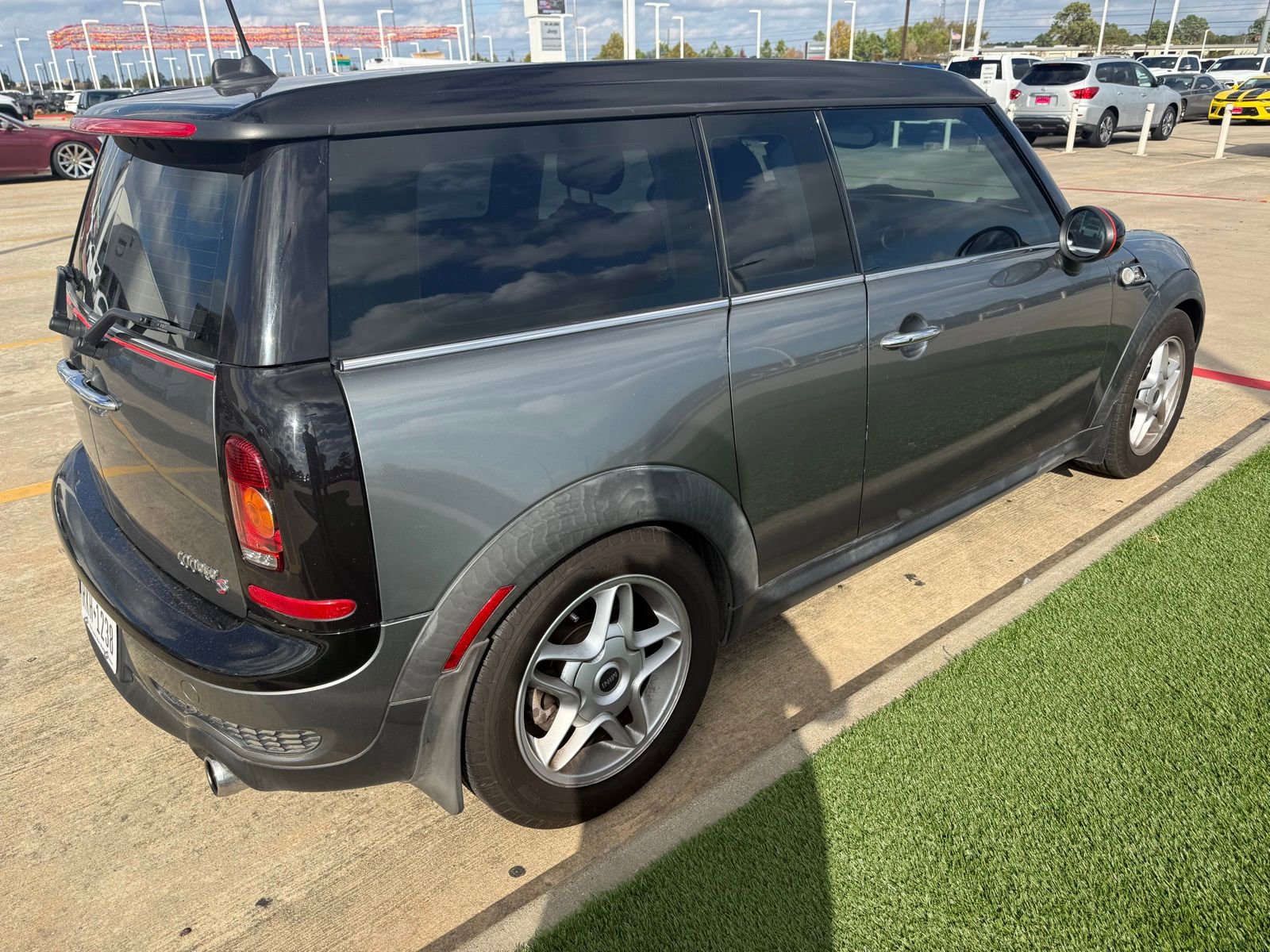 Used 2009 MINI Cooper Clubman S image 3