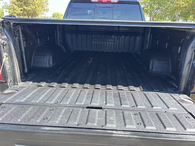 Used 2025 GMC Sierra 1500 Denali w/ Technology Package AWD/4WD image 7