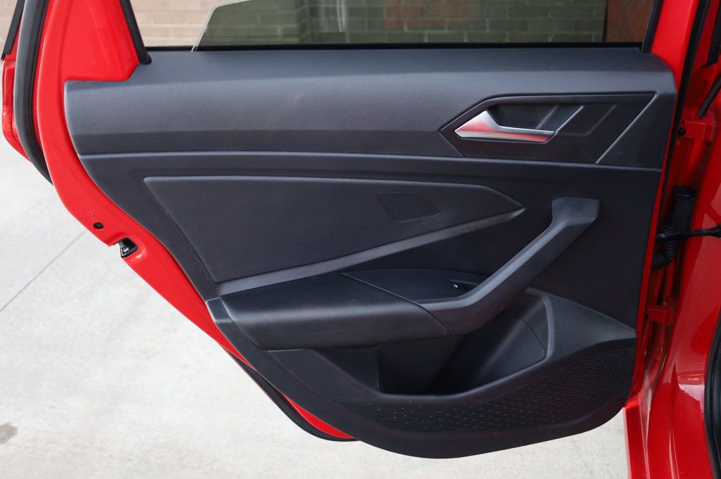 Used 2020 Volkswagen Jetta S image 16