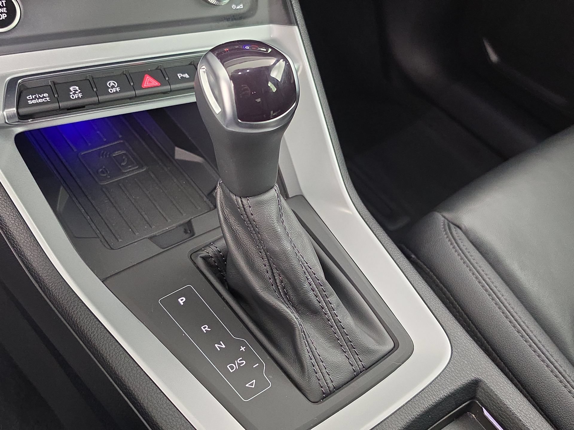 Certified 2023 Audi Q3 2.0T Premium Plus AWD/4WD image 32