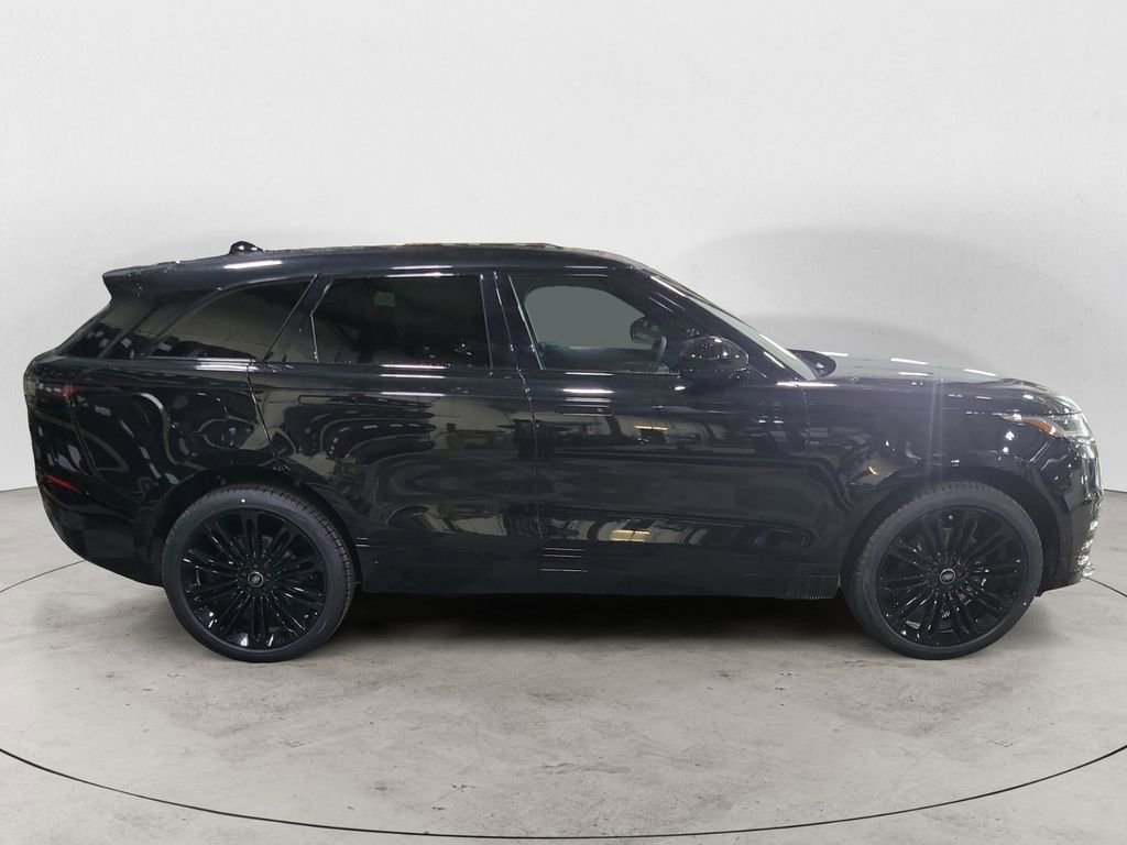 New 2026 Land Rover Range Rover Velar Dynamic SE image 6