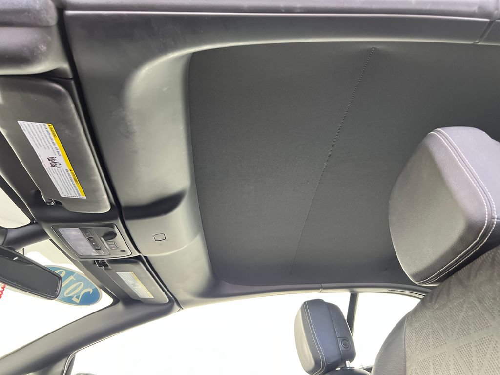 Used 2019 Buick Cascada Premium FWD image 22