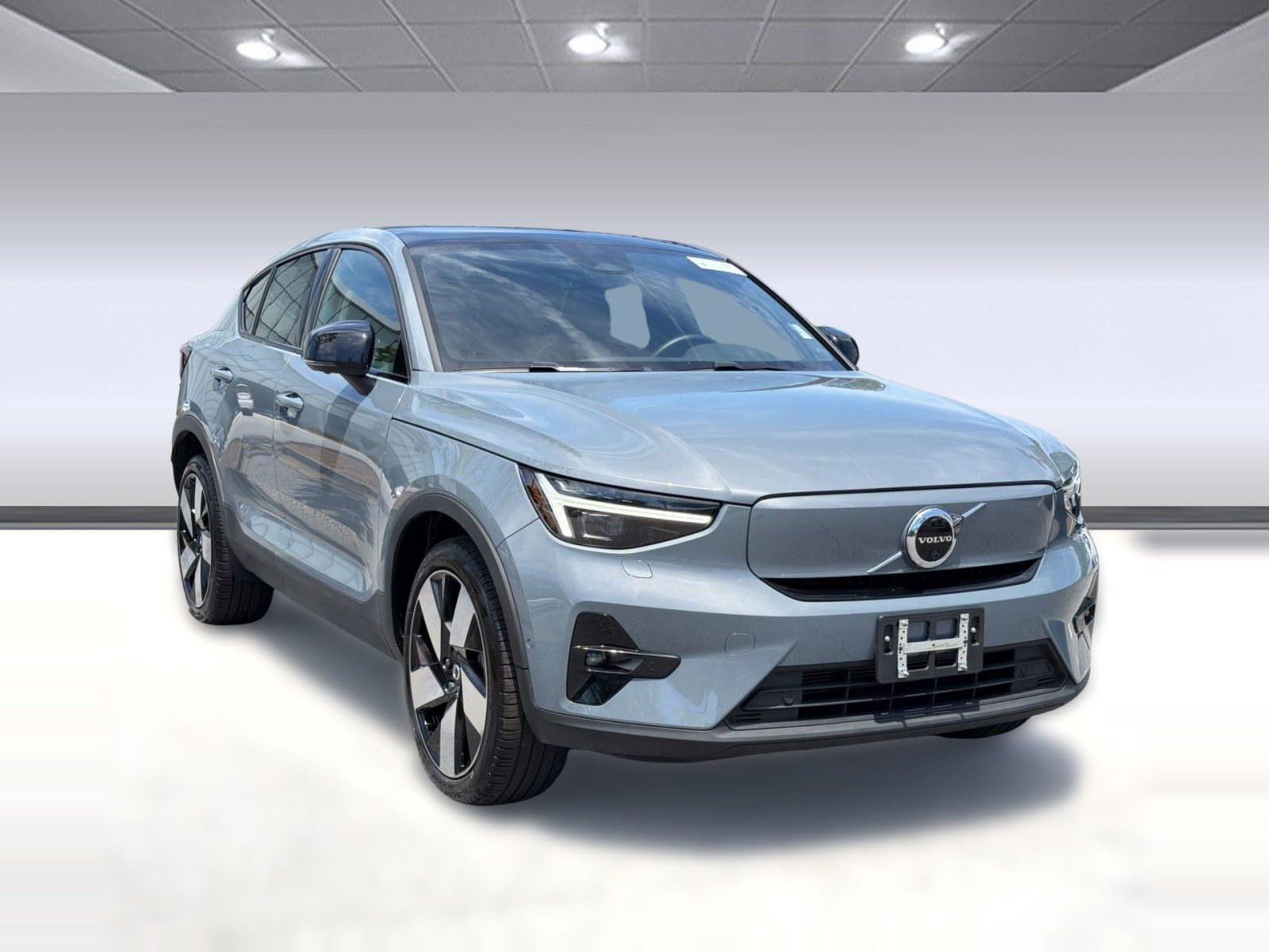 Used 2023 Volvo C40 P8 Recharge Ultimate w/ Protection Package Premier AWD/4WD image 7